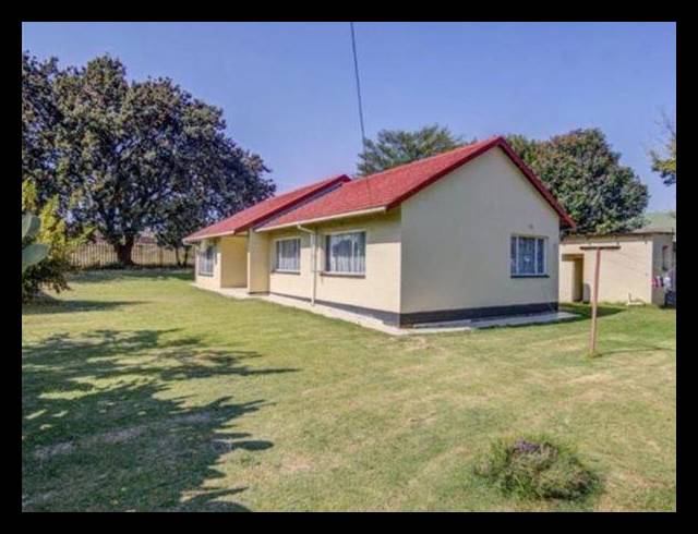3 BEDROOM HOUSE FOR SALE IN RHODESFIELD